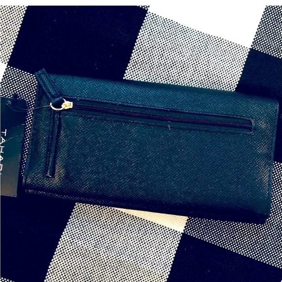 Tahari Clutch Black NWT - Picture 2 of 5